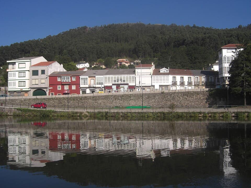 Vista de Neda