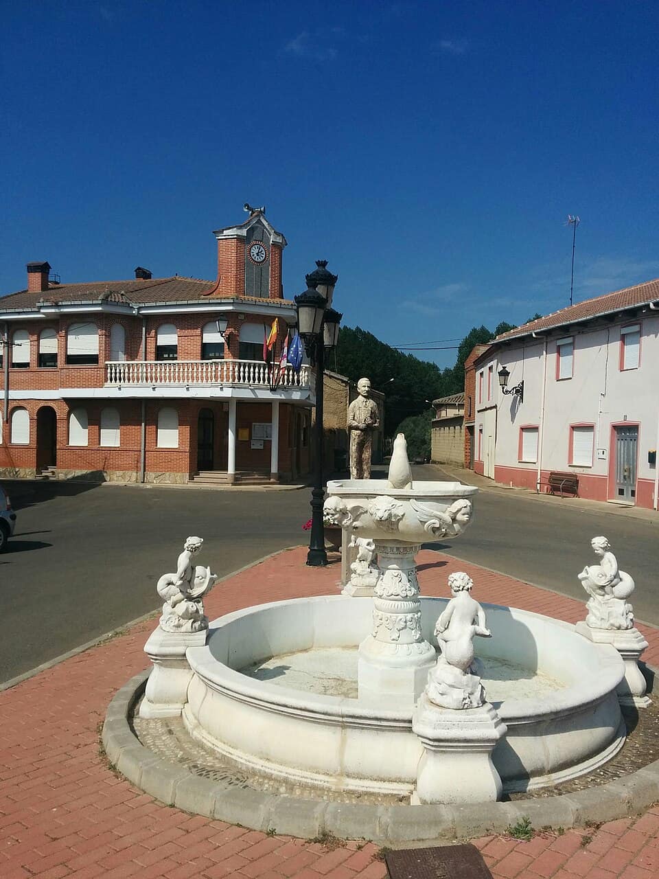 Vista de Cebrones del Río