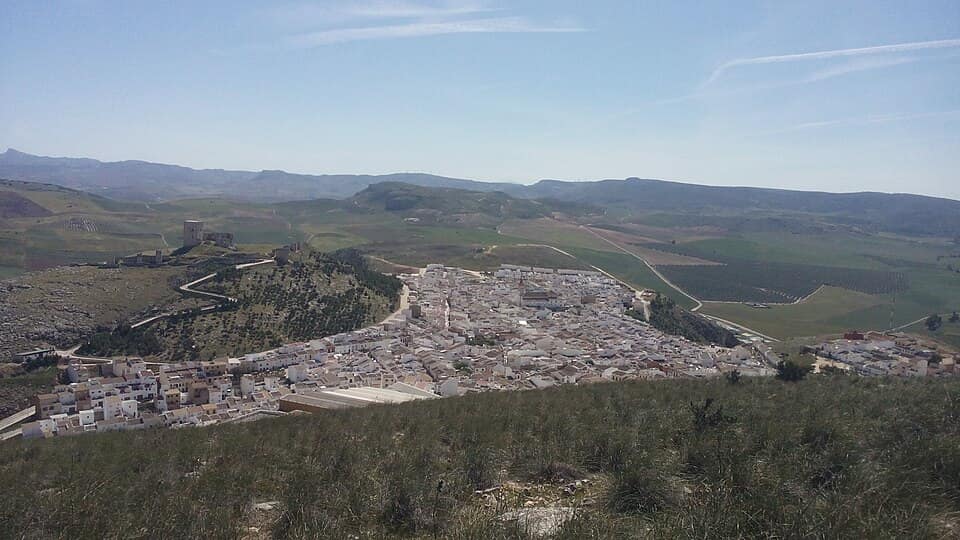 Vista de Teba