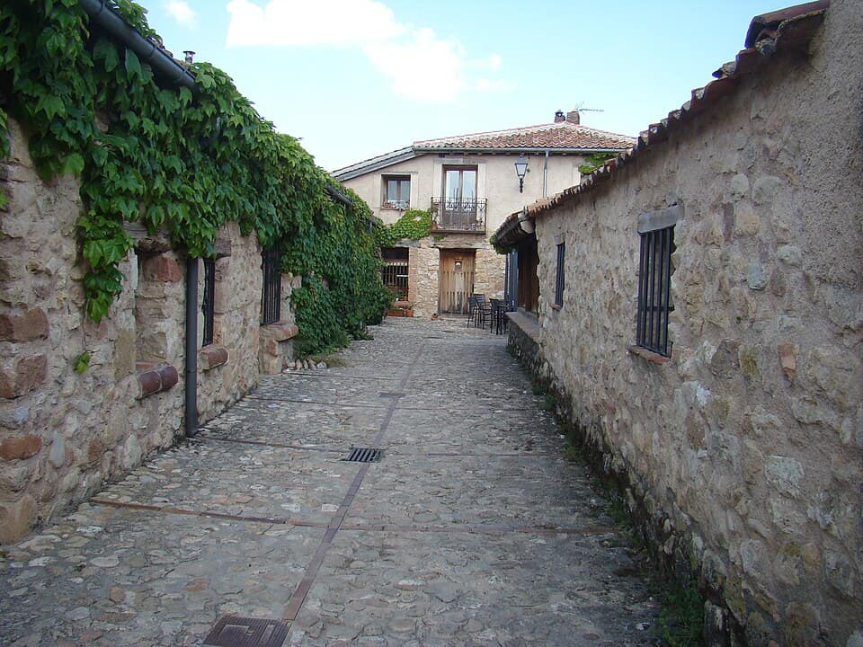 Vista de Cabañas de Polendos
