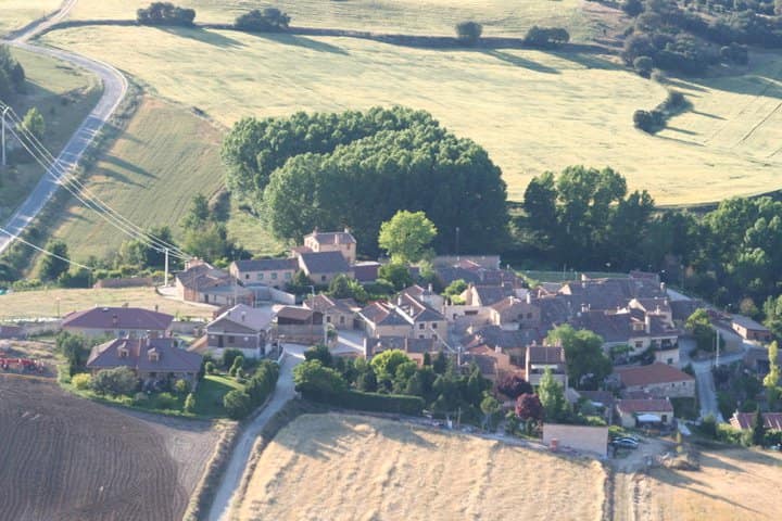 Vista de Escobar de Polendos