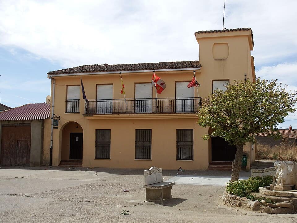 Vista de Bustillo del Oro